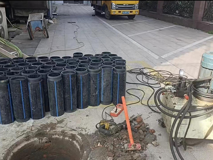 蠡县PE置换管厂家 DN315置换管 非开挖管短管置换